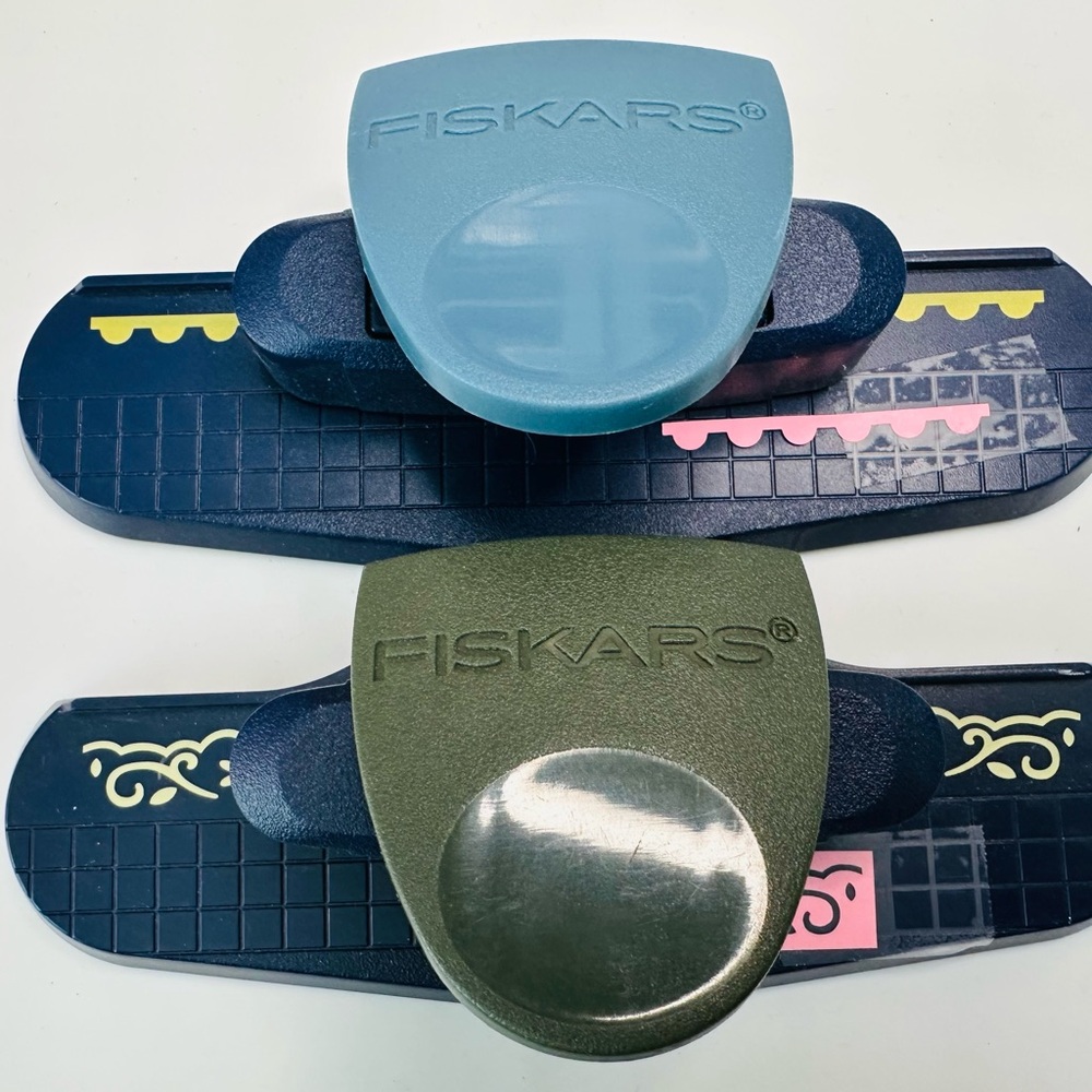 Fiskars Craft Punch Set - Blue and Green